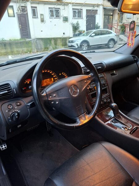 Mercedes-Benz C 200